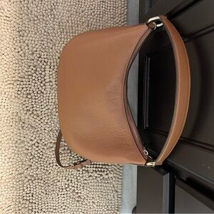 Elegant Kate Spade Tan Leather Shoulder Bag